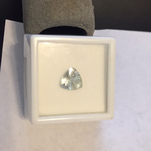 Trilliant Shape Green Amethyst - Picture 3 of 6